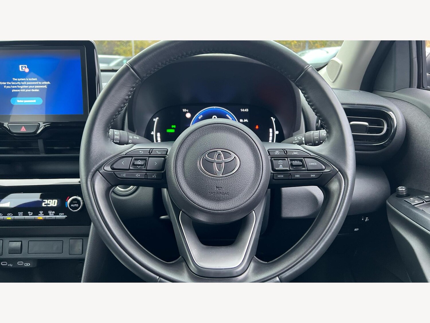 Used Toyota Yaris Cross for sale - 77496980: Photo 10