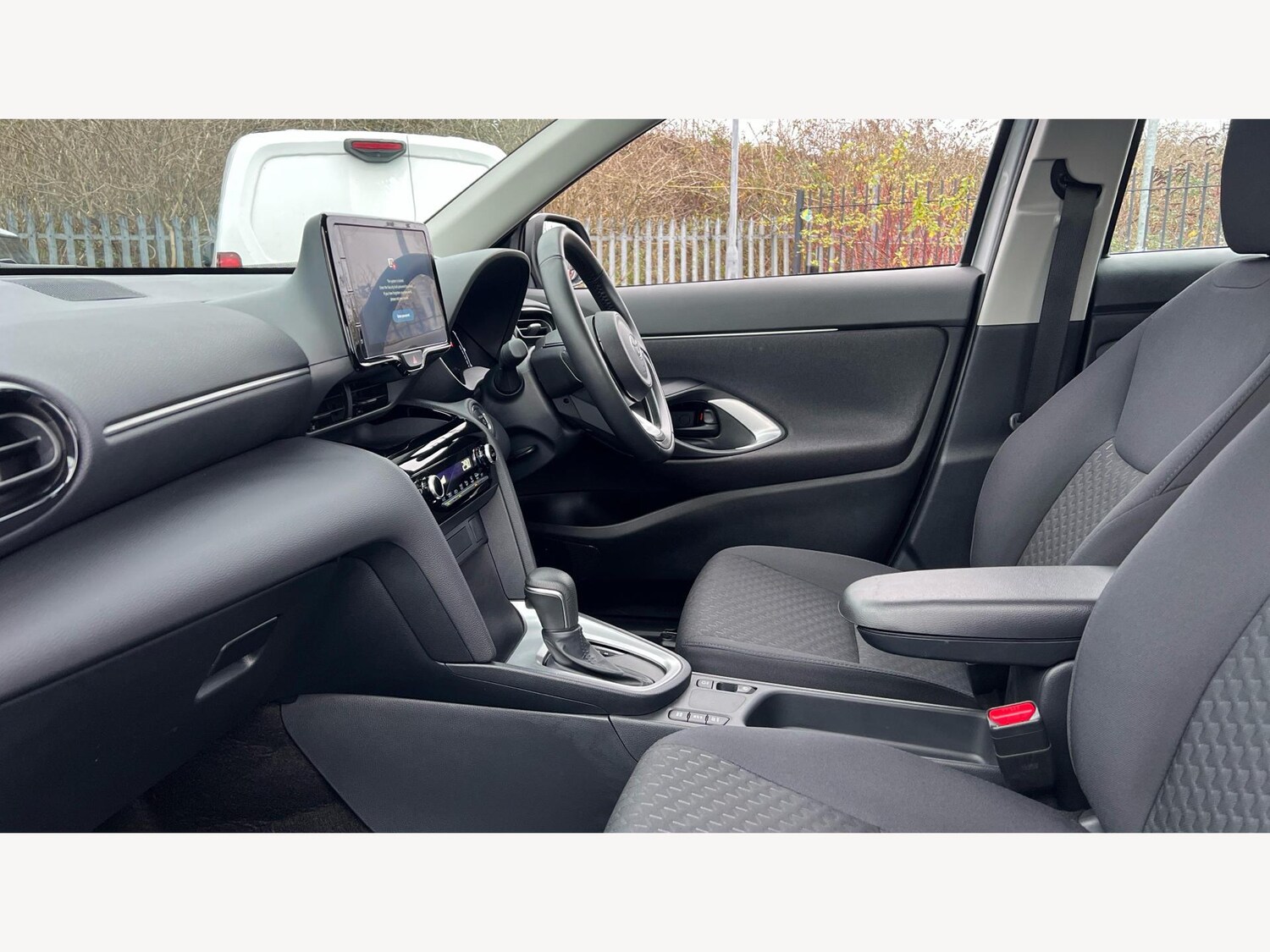 Used Toyota Yaris Cross for sale - 77496980: Photo 12