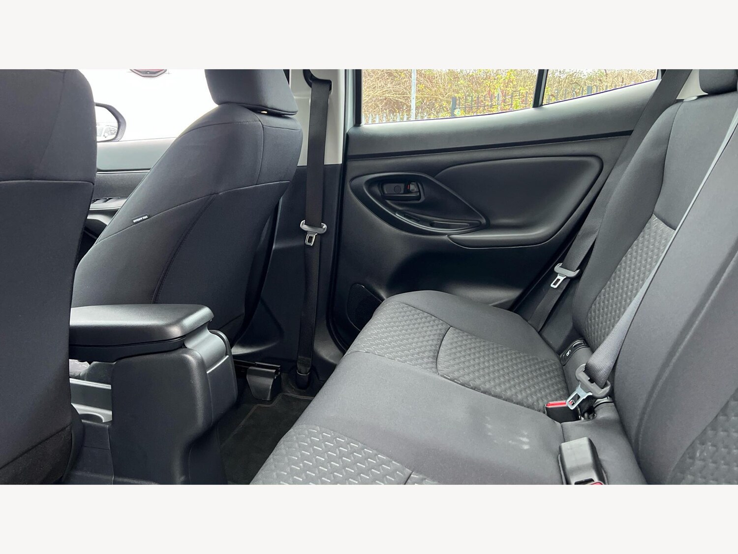 Used Toyota Yaris Cross for sale - 77496980: Photo 15