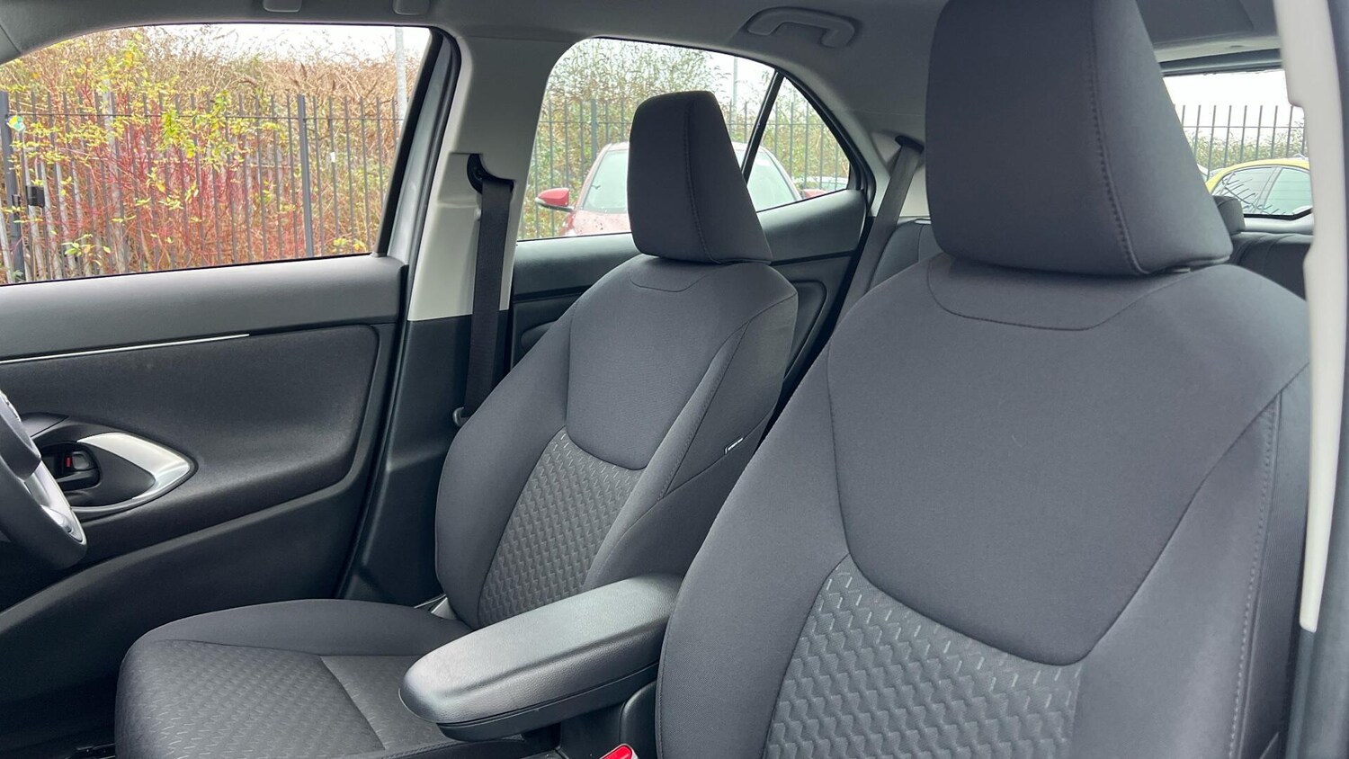 Used Toyota Yaris Cross for sale - 77496980: Photo 39