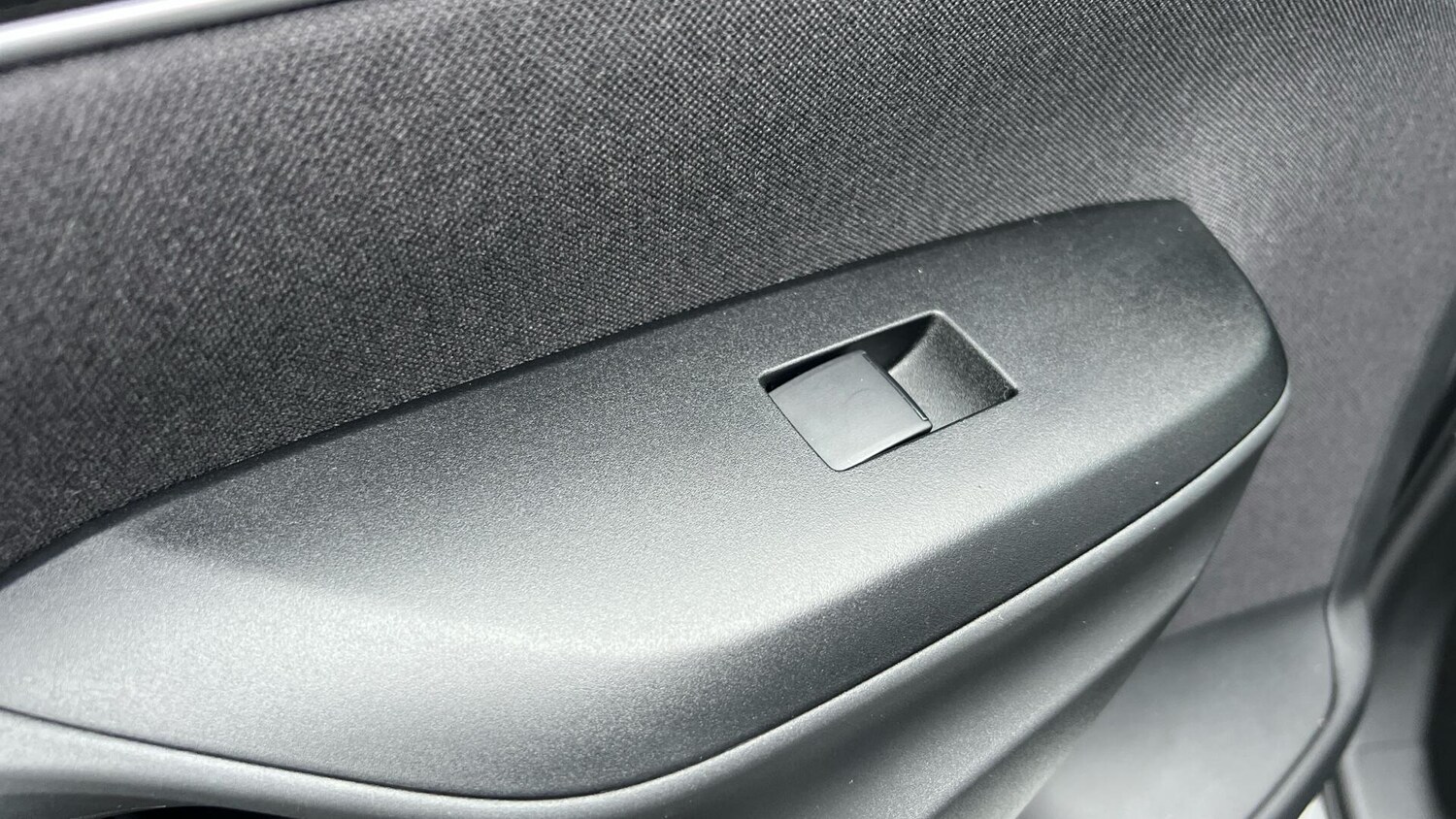 Used Toyota Yaris Cross for sale - 77496980: Photo 42