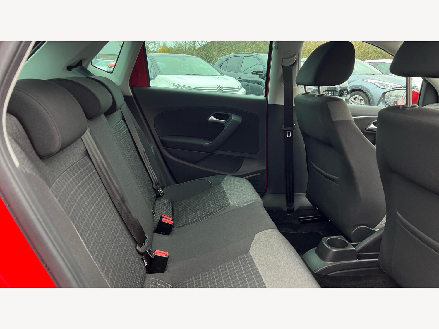 Used Volkswagen Polo 2017 for sale - 76607143: Photo 14