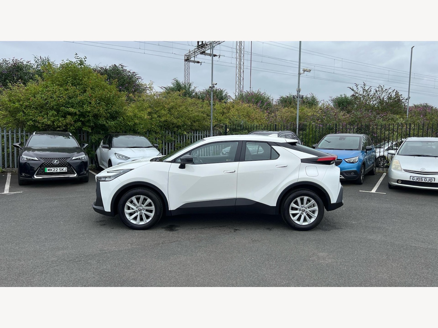 Used Toyota C-HR 2025 for sale - 76239994: Photo 19