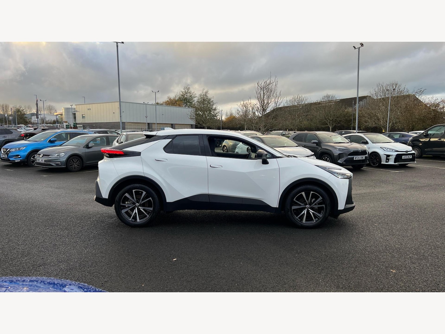 Used Toyota C-HR 2024 for sale - 77091734: Photo 18
