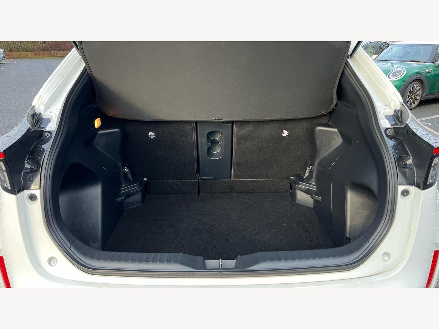 Used Toyota Yaris Cross for sale - 77216228: Photo 16