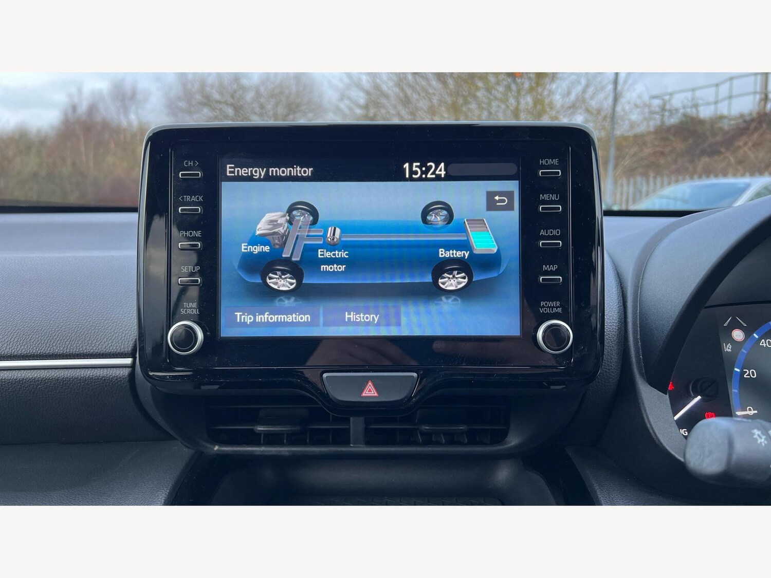 Used Toyota Yaris Cross for sale - 77216228: Photo 23