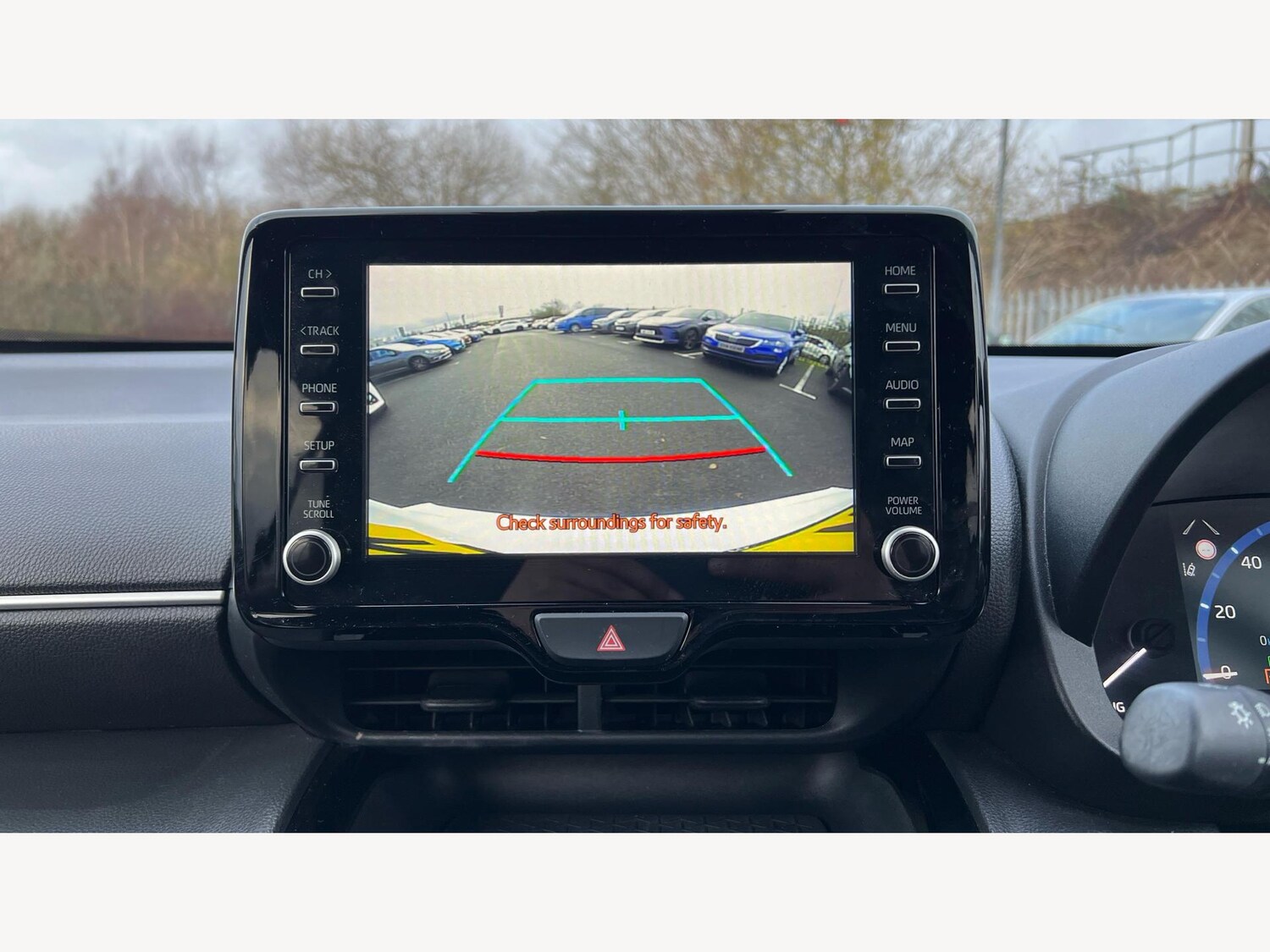 Used Toyota Yaris Cross for sale - 77216228: Photo 26