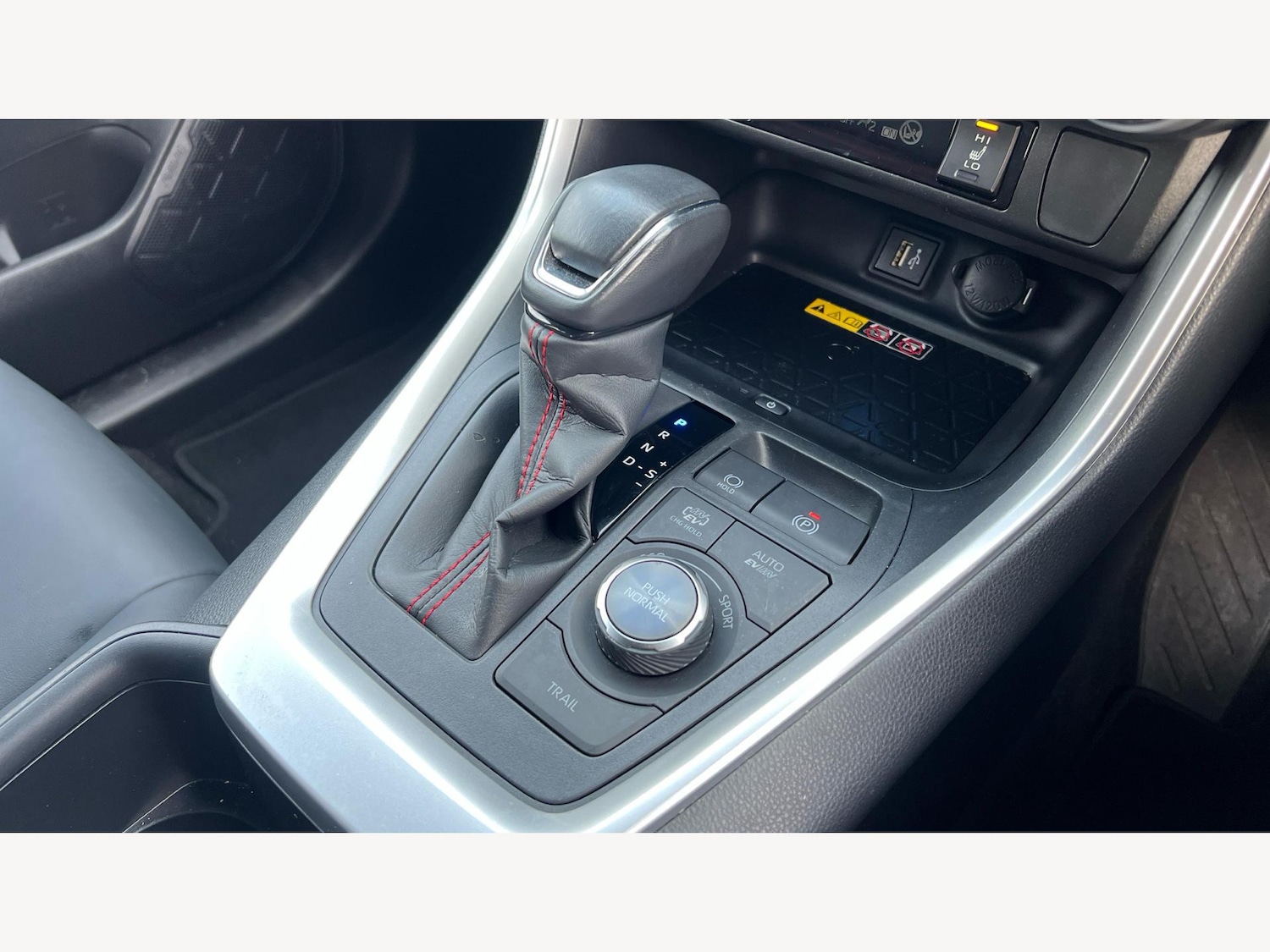 Used Toyota RAV4 2023 for sale - 76865778: Photo 30