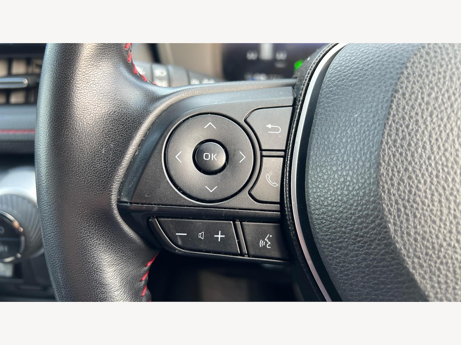 Used Toyota RAV4 2023 for sale - 76865778: Photo 32