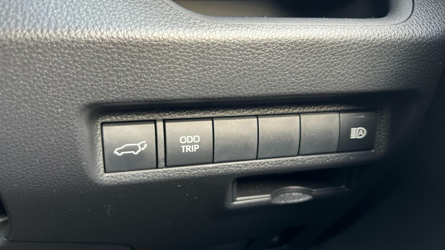 Used Toyota RAV4 2023 for sale - 76865778: Photo 34