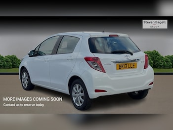 Used Toyota Yaris 2013 for sale - 76513418: Photo