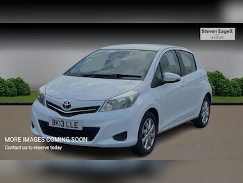 Used Toyota Yaris 2013 for sale - 76513418: Photo