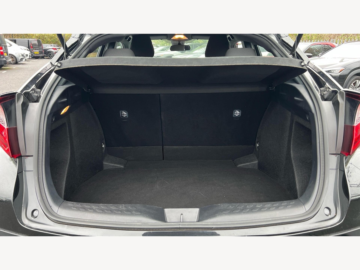 Used Toyota C-HR 2021 for sale - 77074640: Photo 16