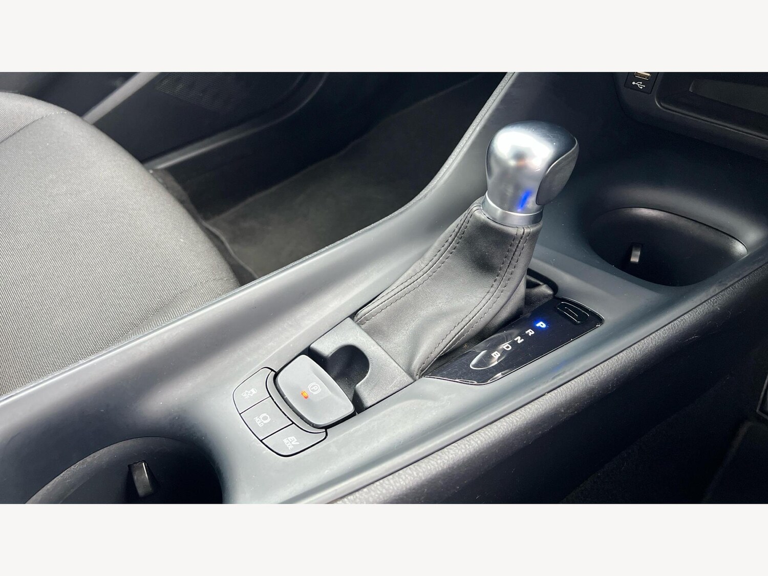 Used Toyota C-HR 2021 for sale - 77074640: Photo 30