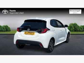 Used Toyota Yaris 2023 for sale - 75588917: Photo