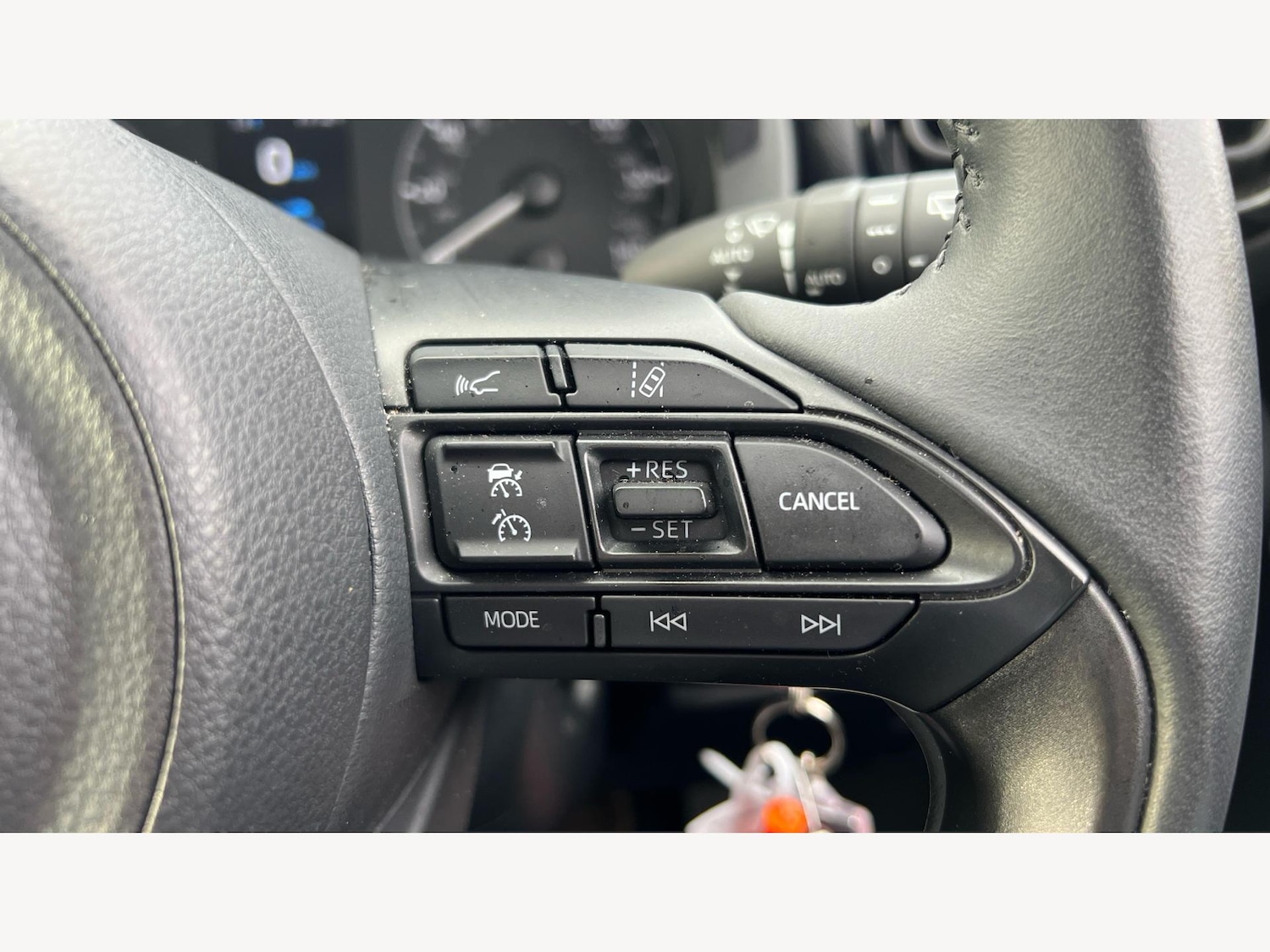 Used Toyota Yaris 2023 for sale - 77330424: Photo 28