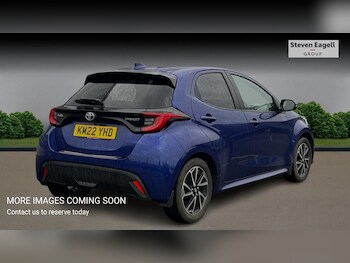 Used Toyota Yaris 2022 for sale - 77940511: Photo