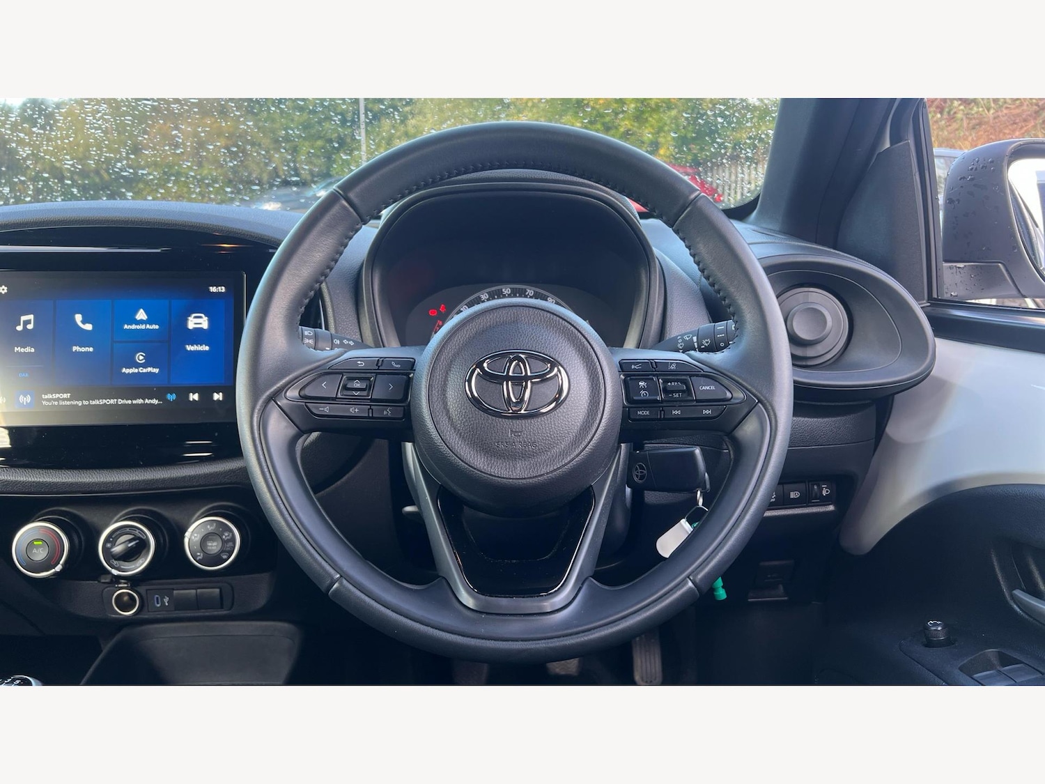Used Toyota Aygo X 2024 for sale - 77440292: Photo 10