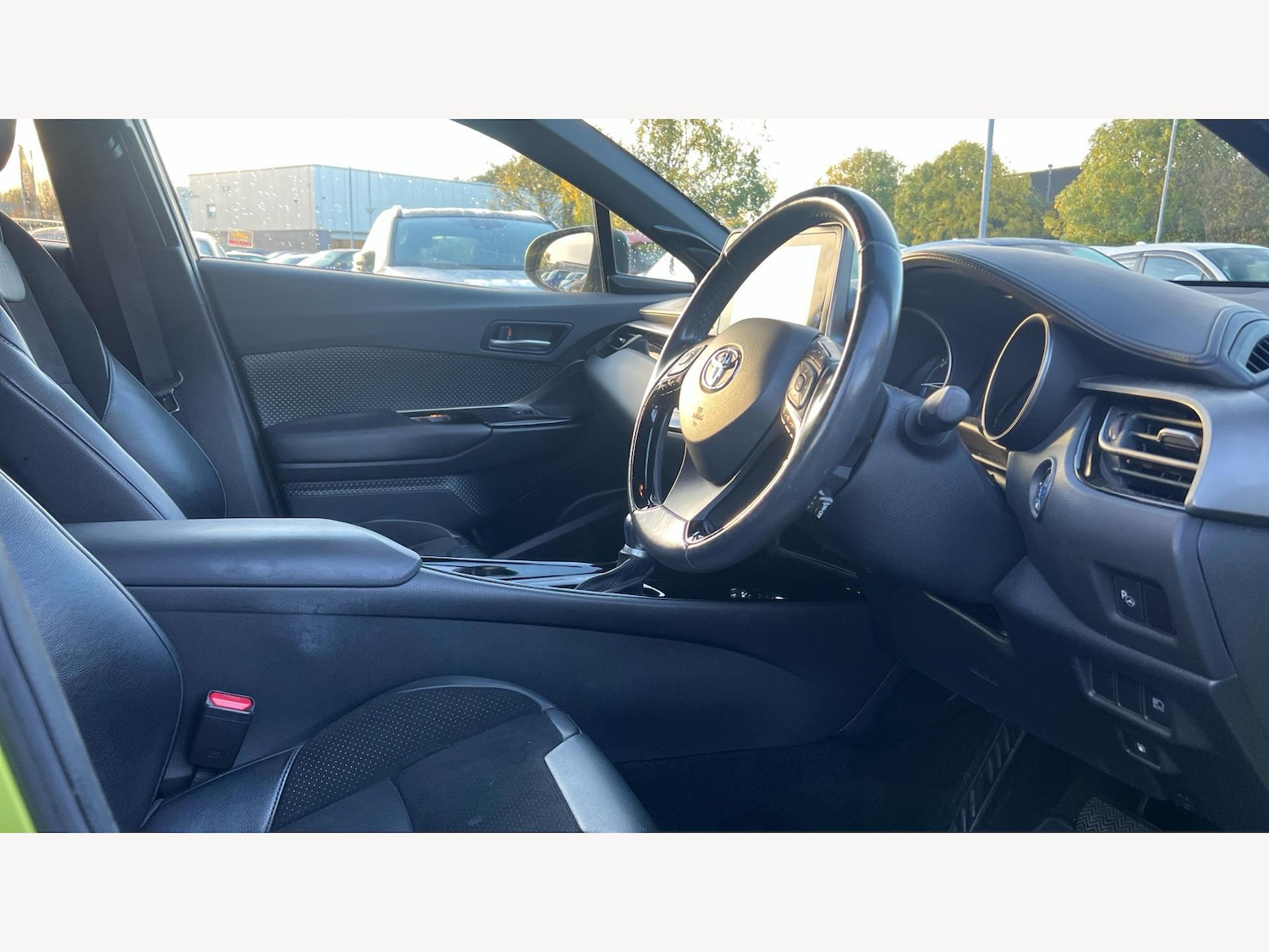 Used Toyota C-HR 2019 for sale - 76371232: Photo 13
