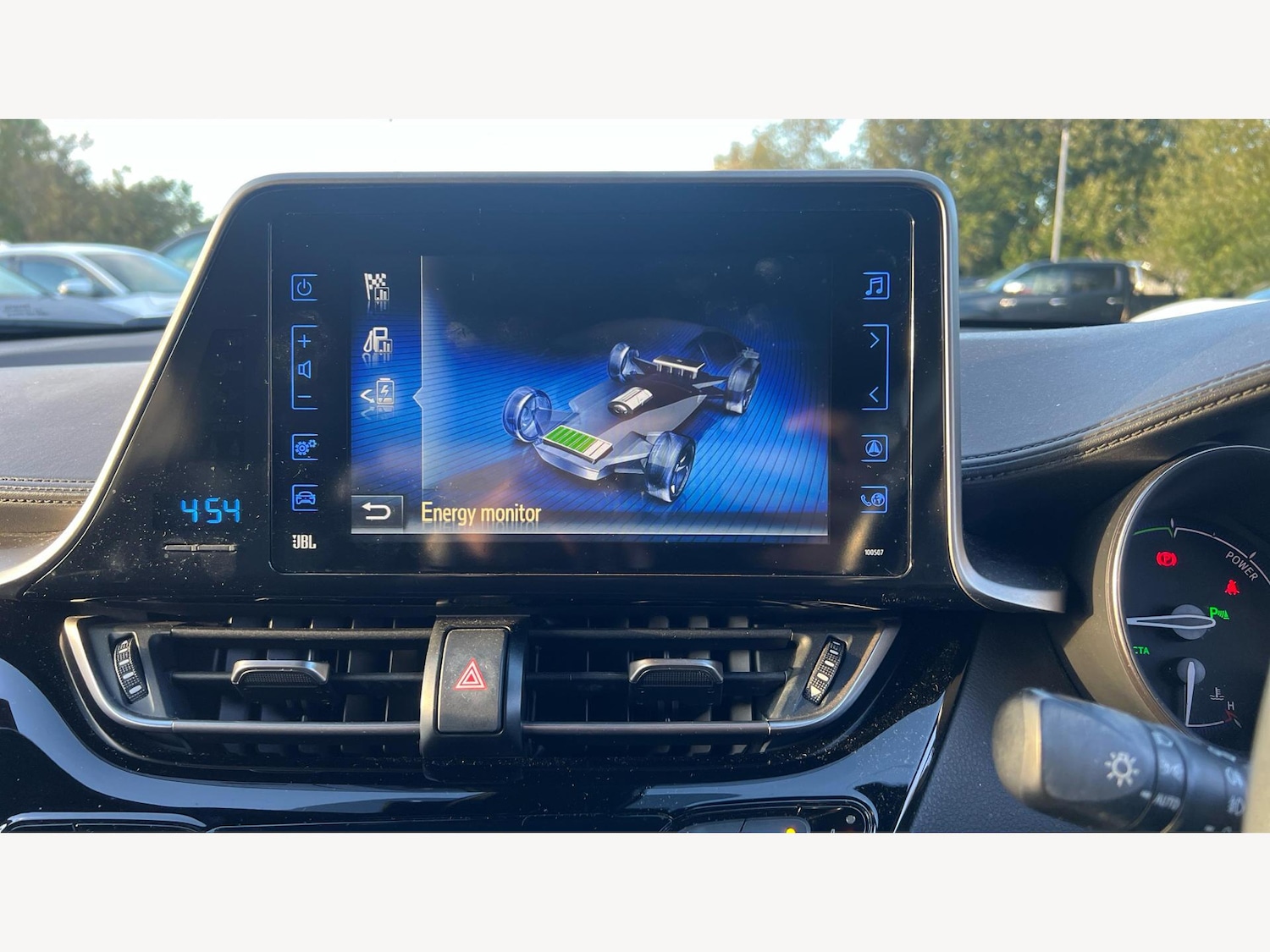 Used Toyota C-HR 2019 for sale - 76371232: Photo 23