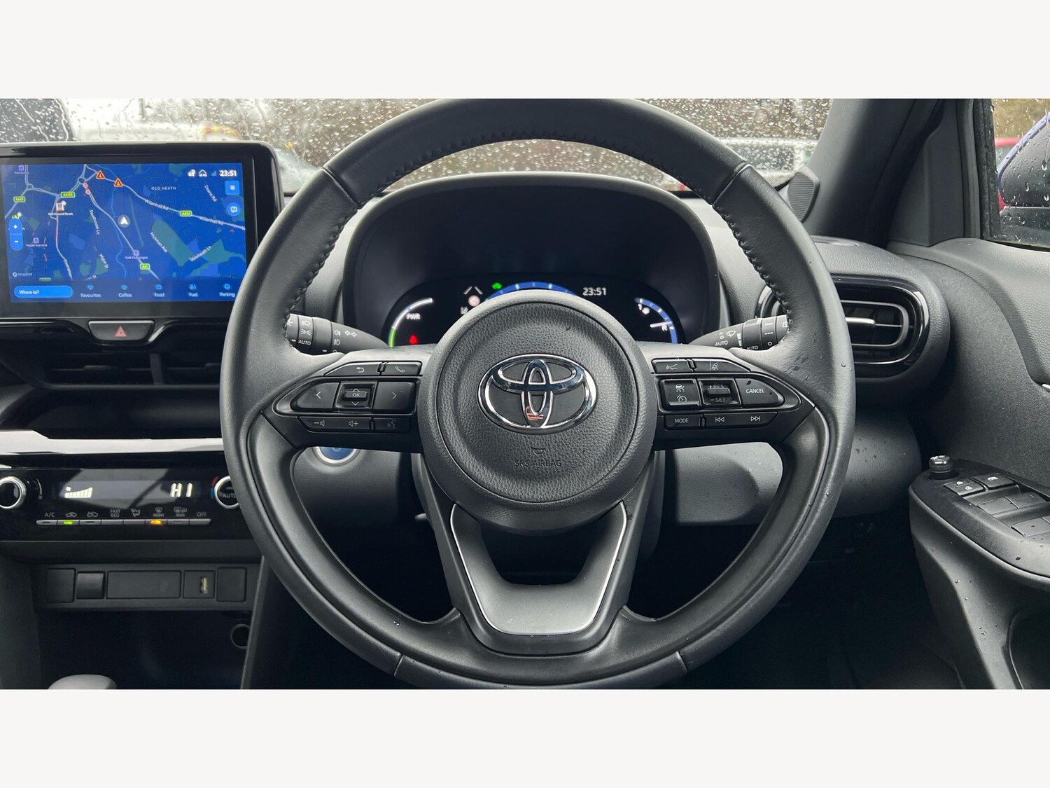 Used Toyota Yaris Cross 2022 for sale - 77305696: Photo 10
