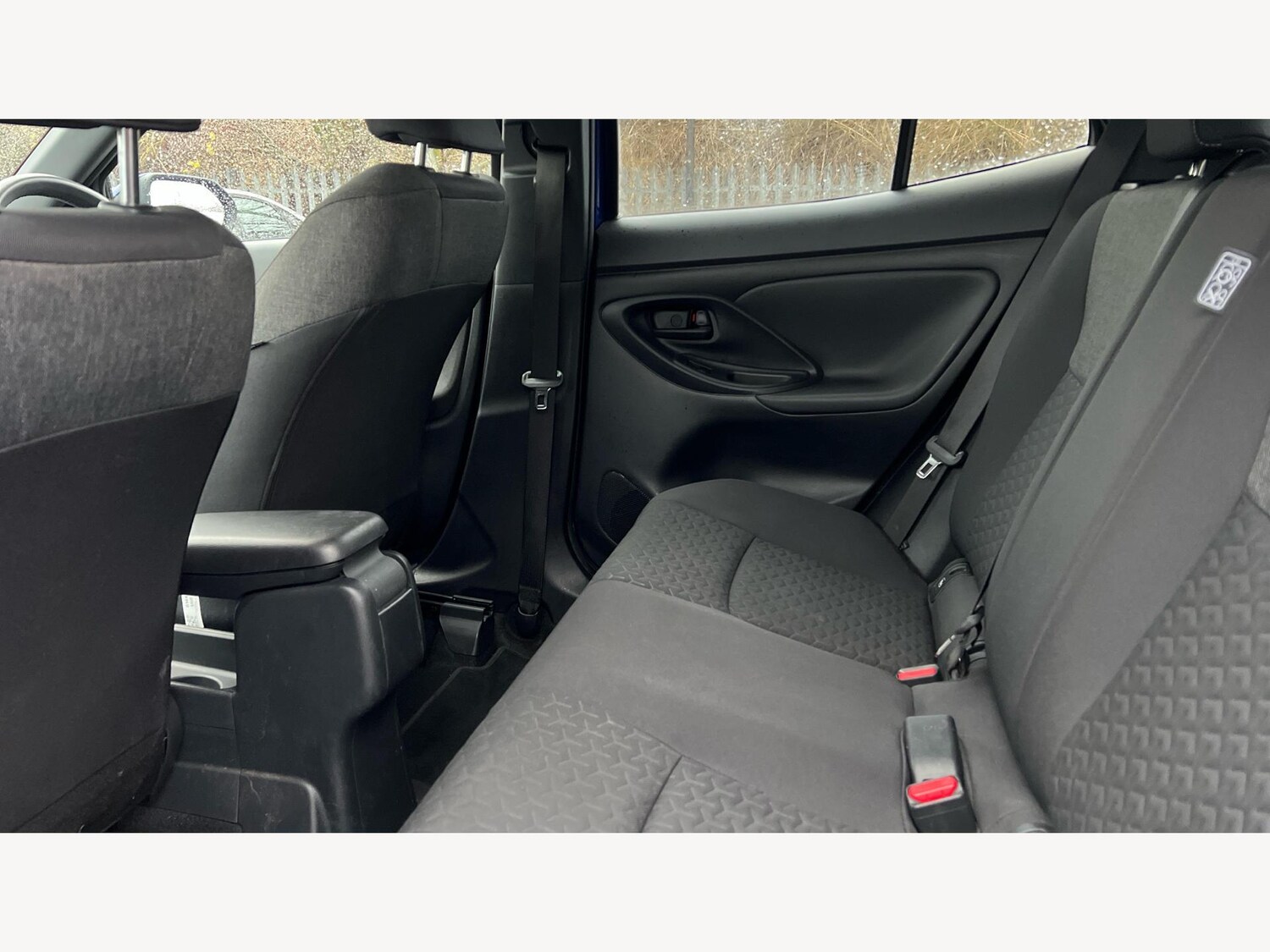 Used Toyota Yaris Cross 2022 for sale - 77305696: Photo 15