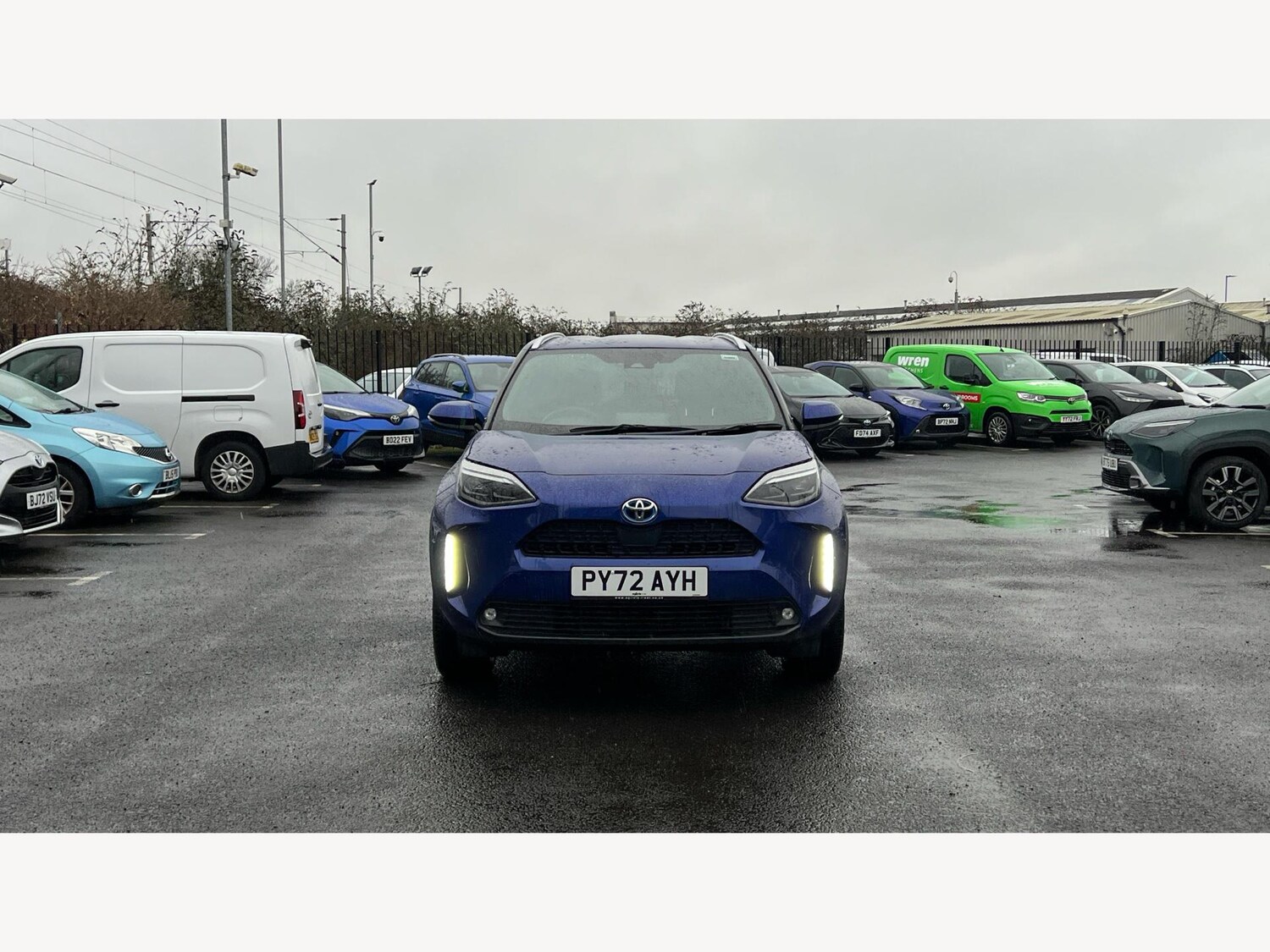 Used Toyota Yaris Cross 2022 for sale - 77305696: Photo 17