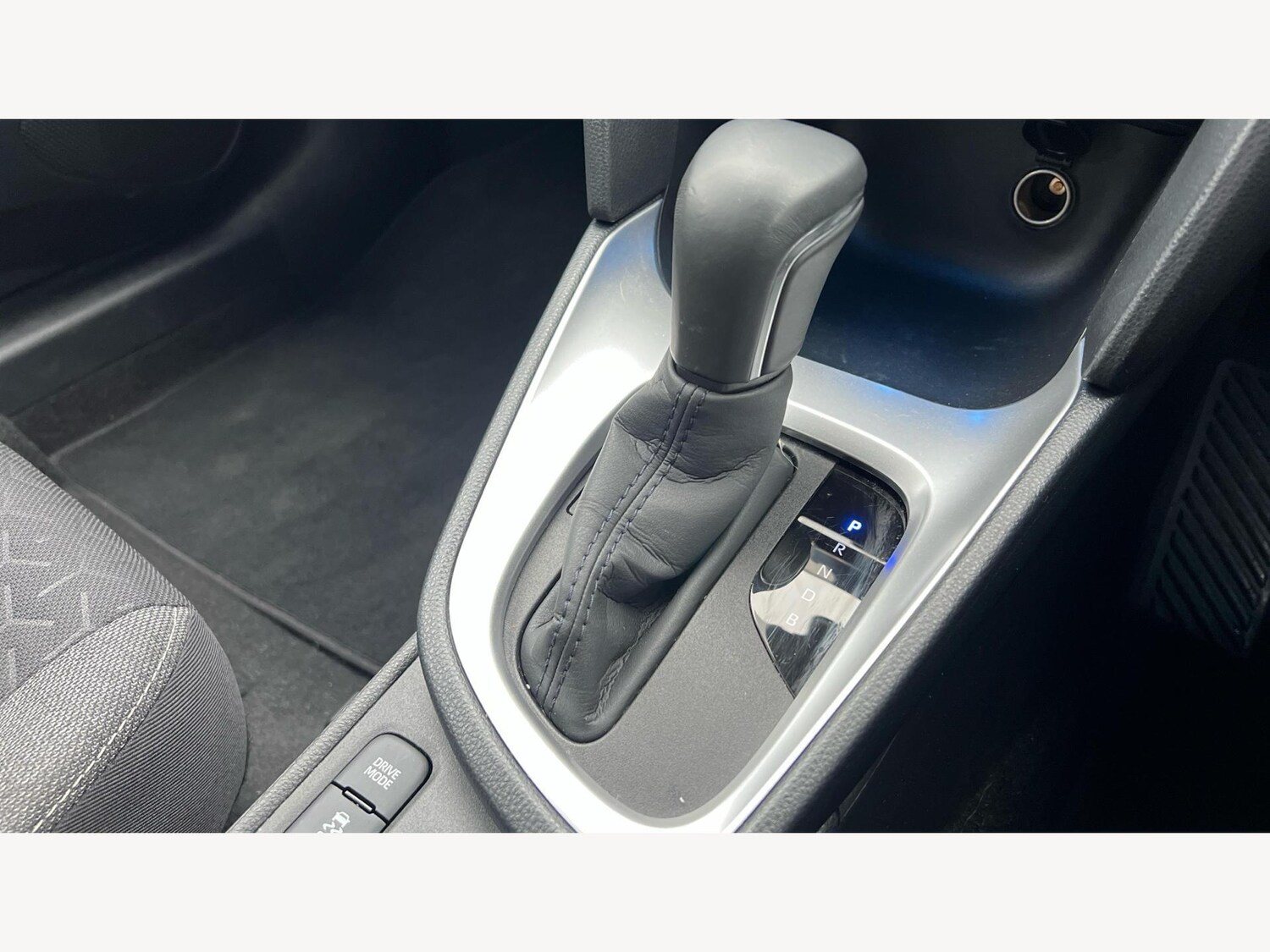 Used Toyota Yaris Cross 2022 for sale - 77305696: Photo 28