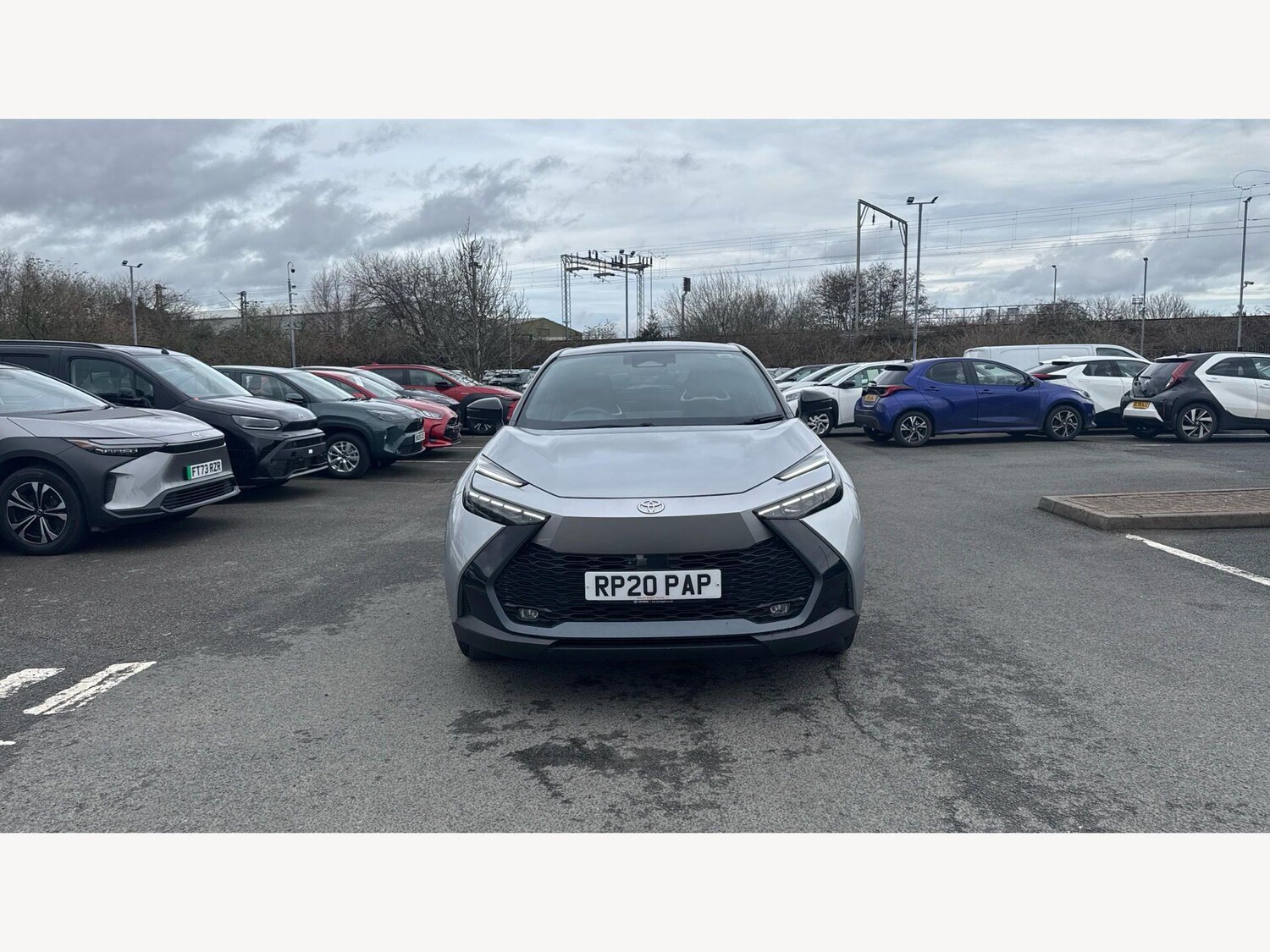 Used Toyota C-HR 2024 for sale - 77637498: Photo 17