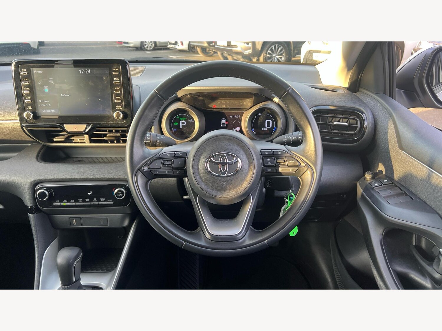 Used Toyota Yaris 2021 for sale - 76158959: Photo 8