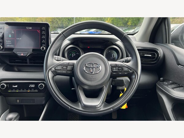 Used Toyota Yaris 2023 for sale - 75589805: Photo 10