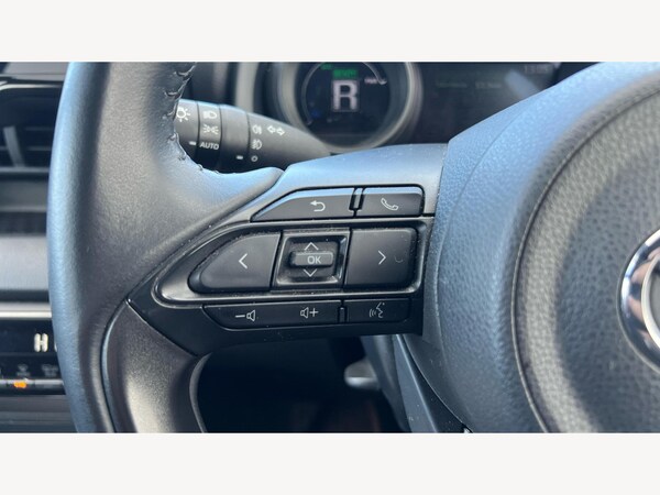 Used Toyota Yaris 2023 for sale - 75589805: Photo 27
