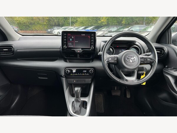 Used Toyota Yaris 2023 for sale - 75589805: Photo 7