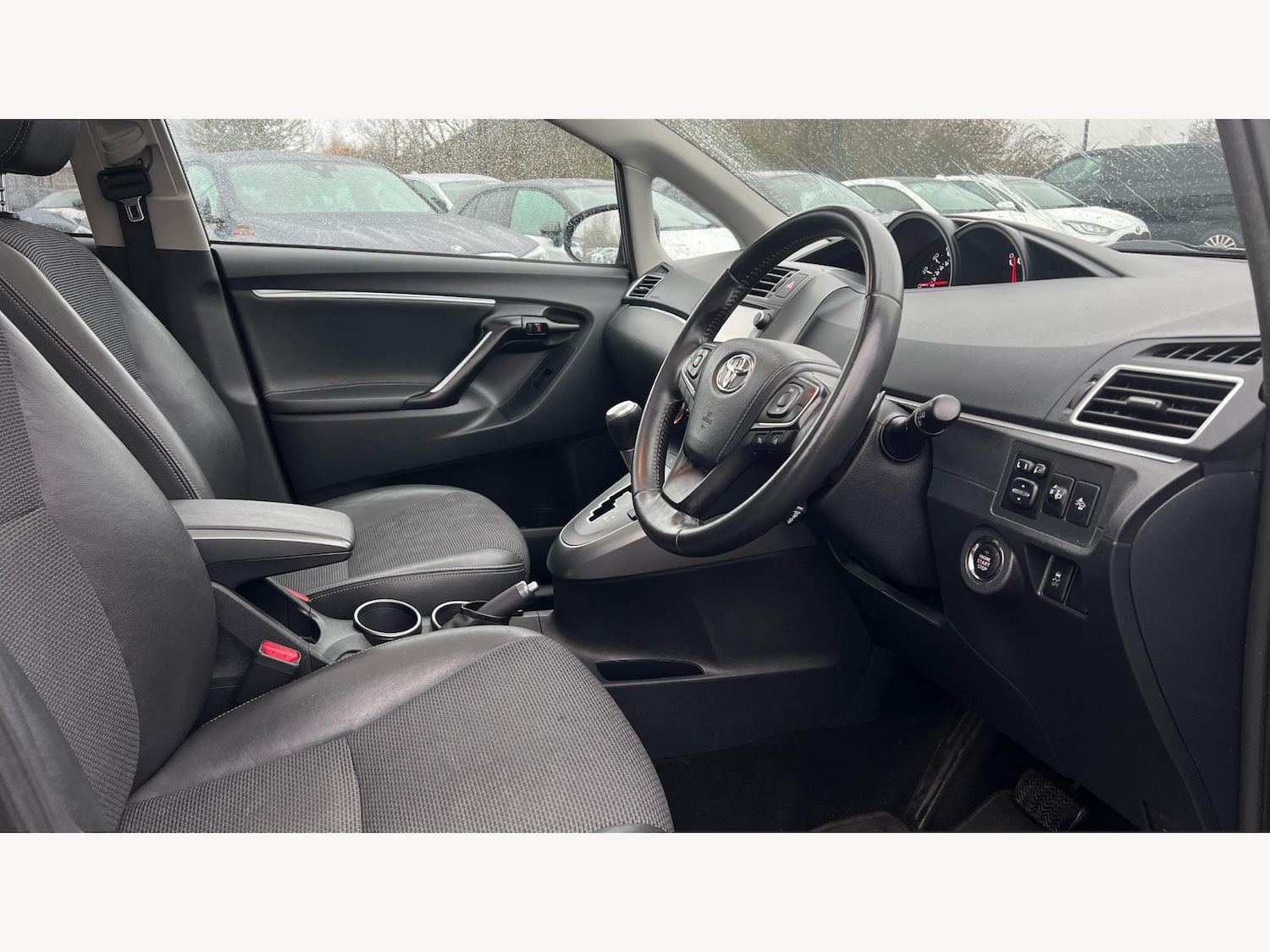 Used Toyota Verso 2017 for sale - 76765195: Photo 13