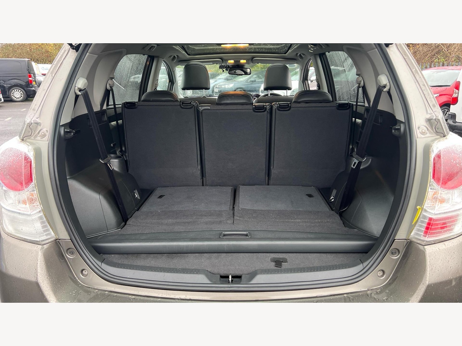 Used Toyota Verso 2017 for sale - 76765195: Photo 16