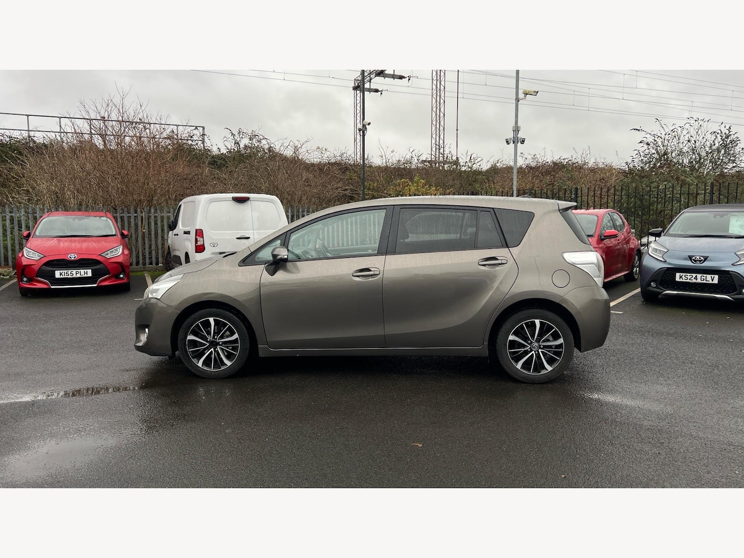 Used Toyota Verso 2017 for sale - 76765195: Photo 19