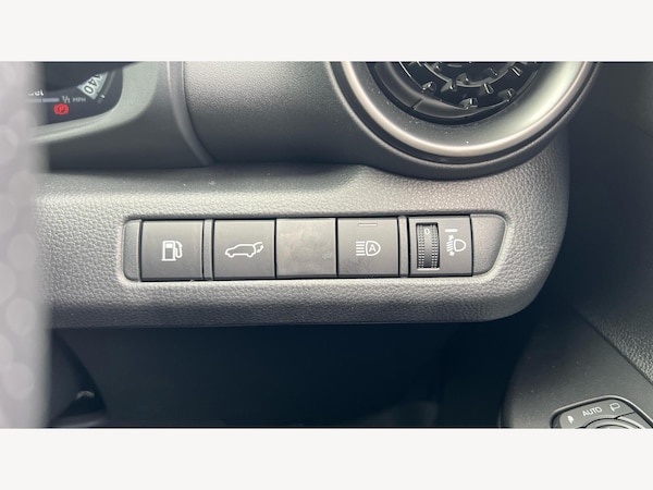 Used Toyota C-HR 2025 for sale - 75364238: Photo 35