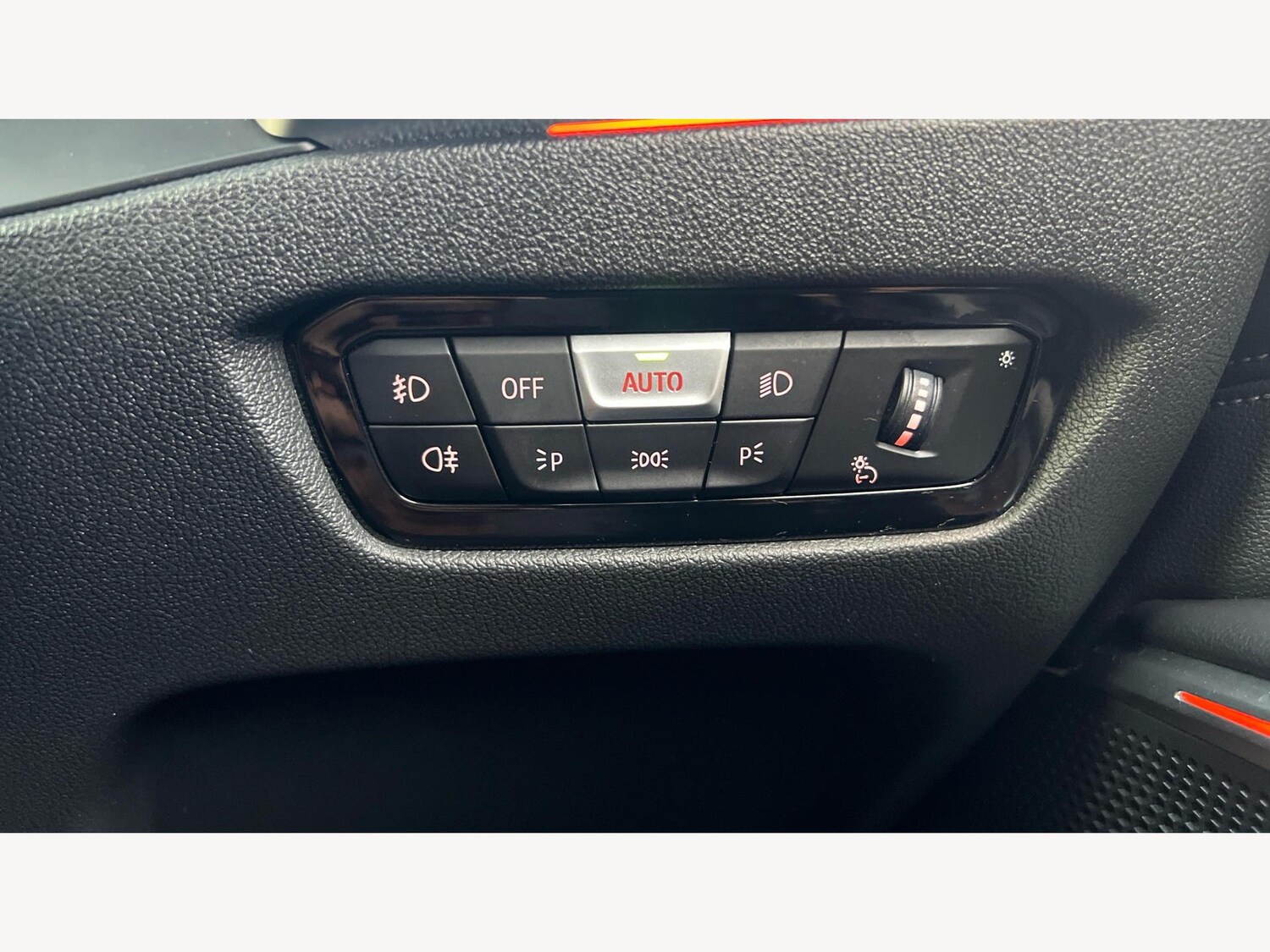 Used BMW 3 Series for sale - 76240228: Photo 28