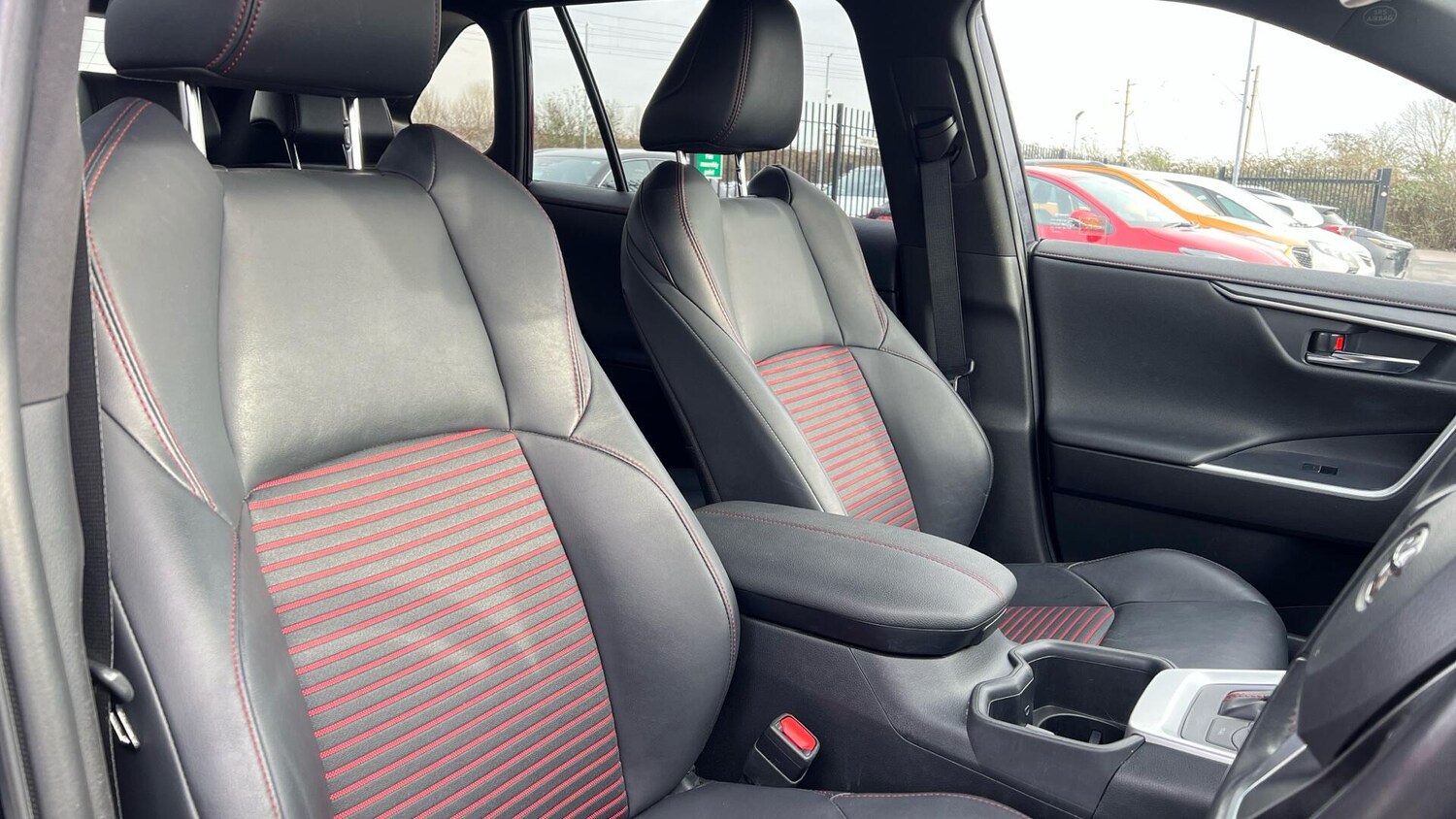 Used Toyota RAV4 2022 for sale - 77598961: Photo 34