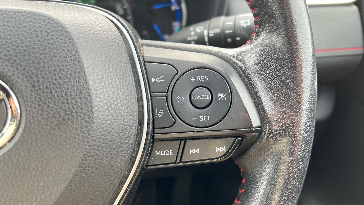 Used Toyota RAV4 2022 for sale - 77598961: Photo 41