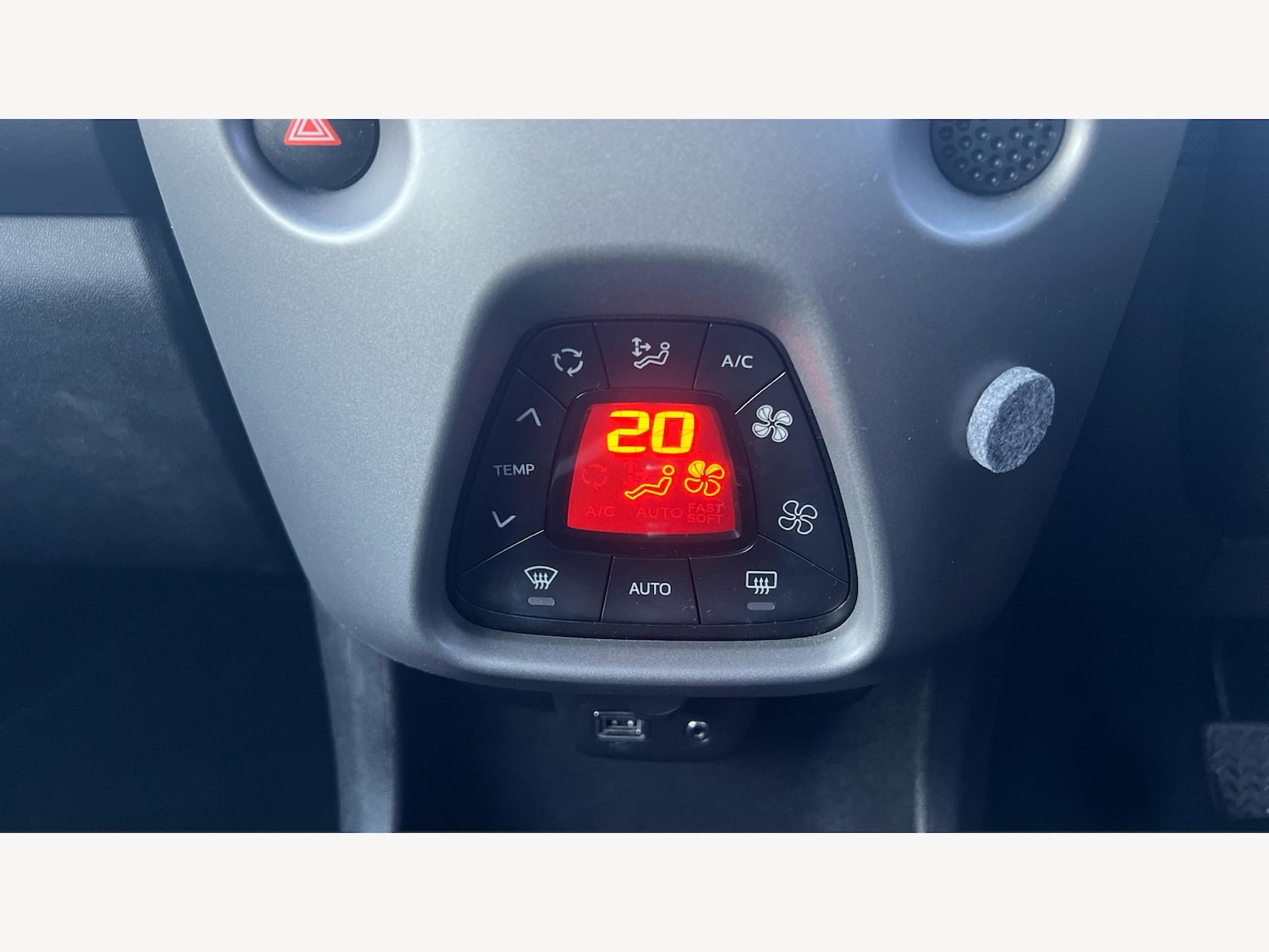 Used Toyota AYGO 2019 for sale - 76377475: Photo 28