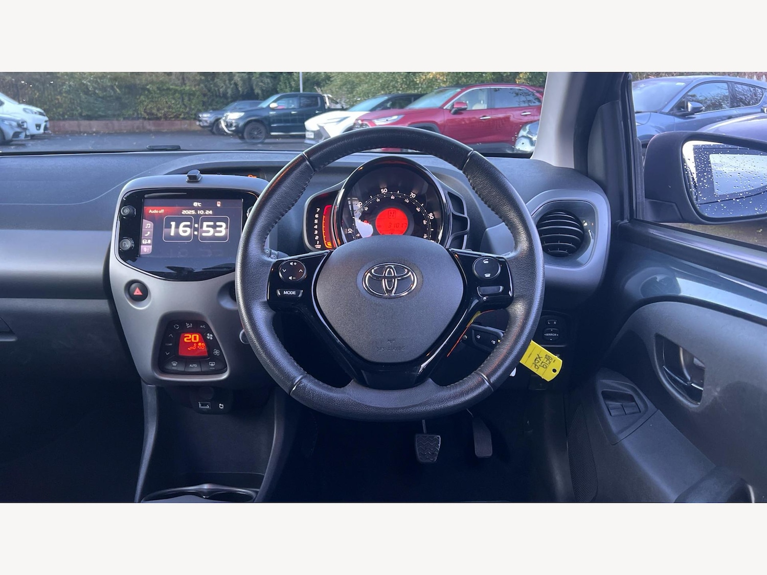 Used Toyota AYGO 2019 for sale - 76377475: Photo 8