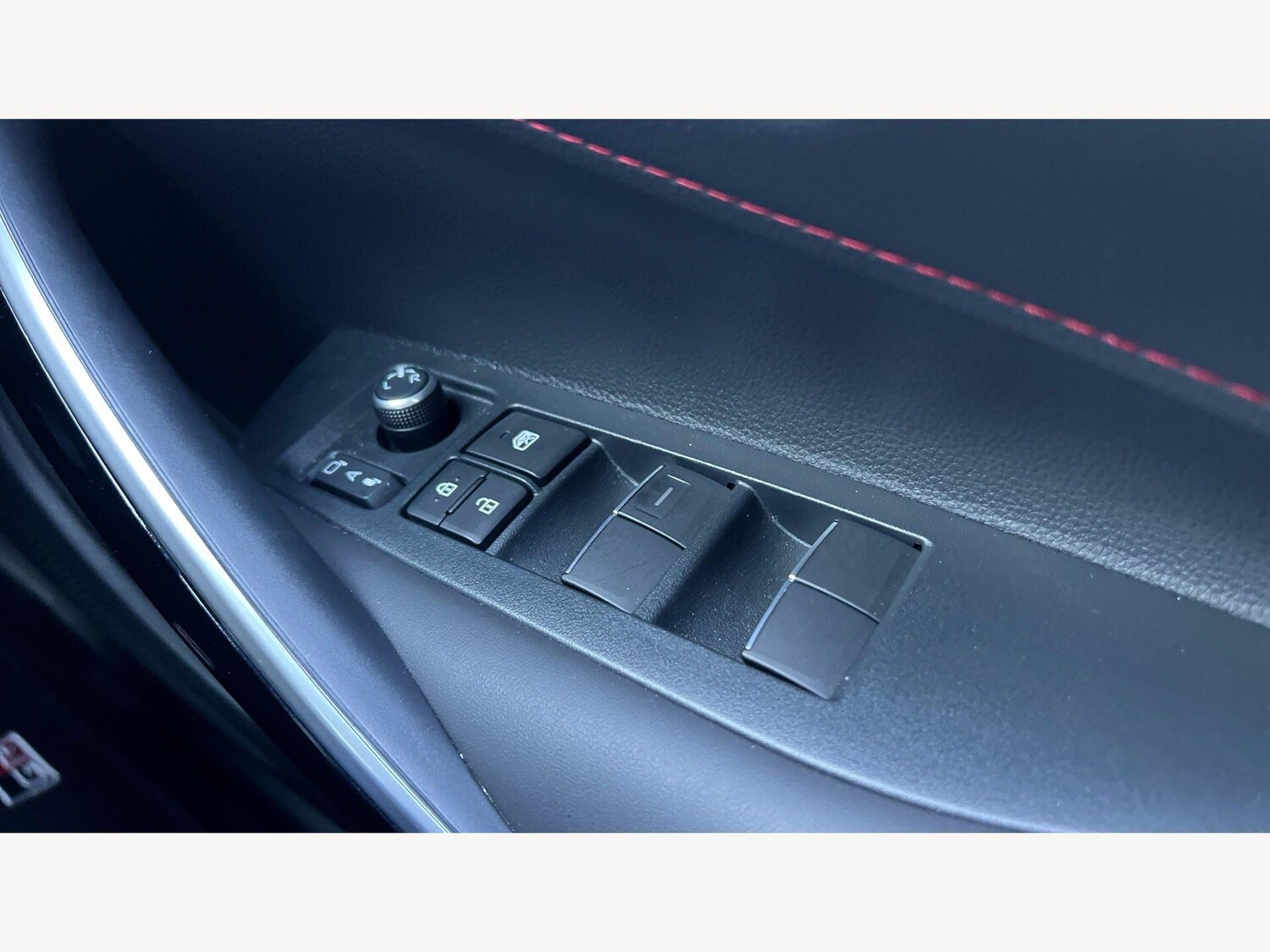 Used Toyota Corolla for sale - 78215159: Photo 33