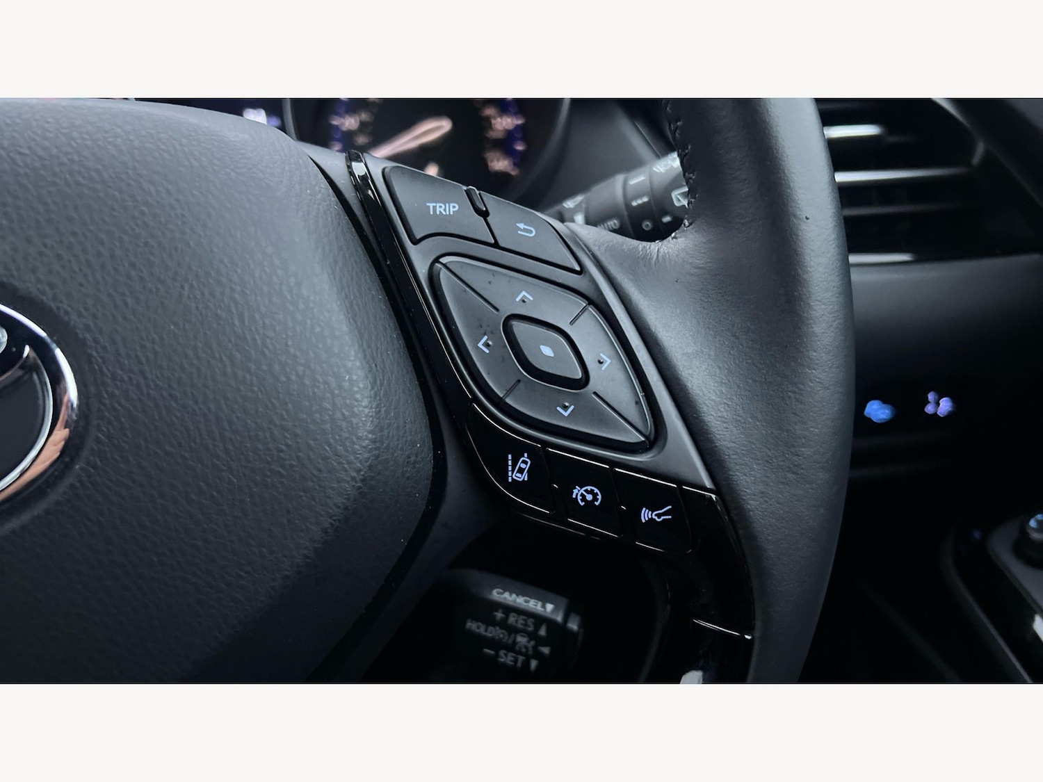 Used Toyota C-HR for sale - 77484574: Photo 30