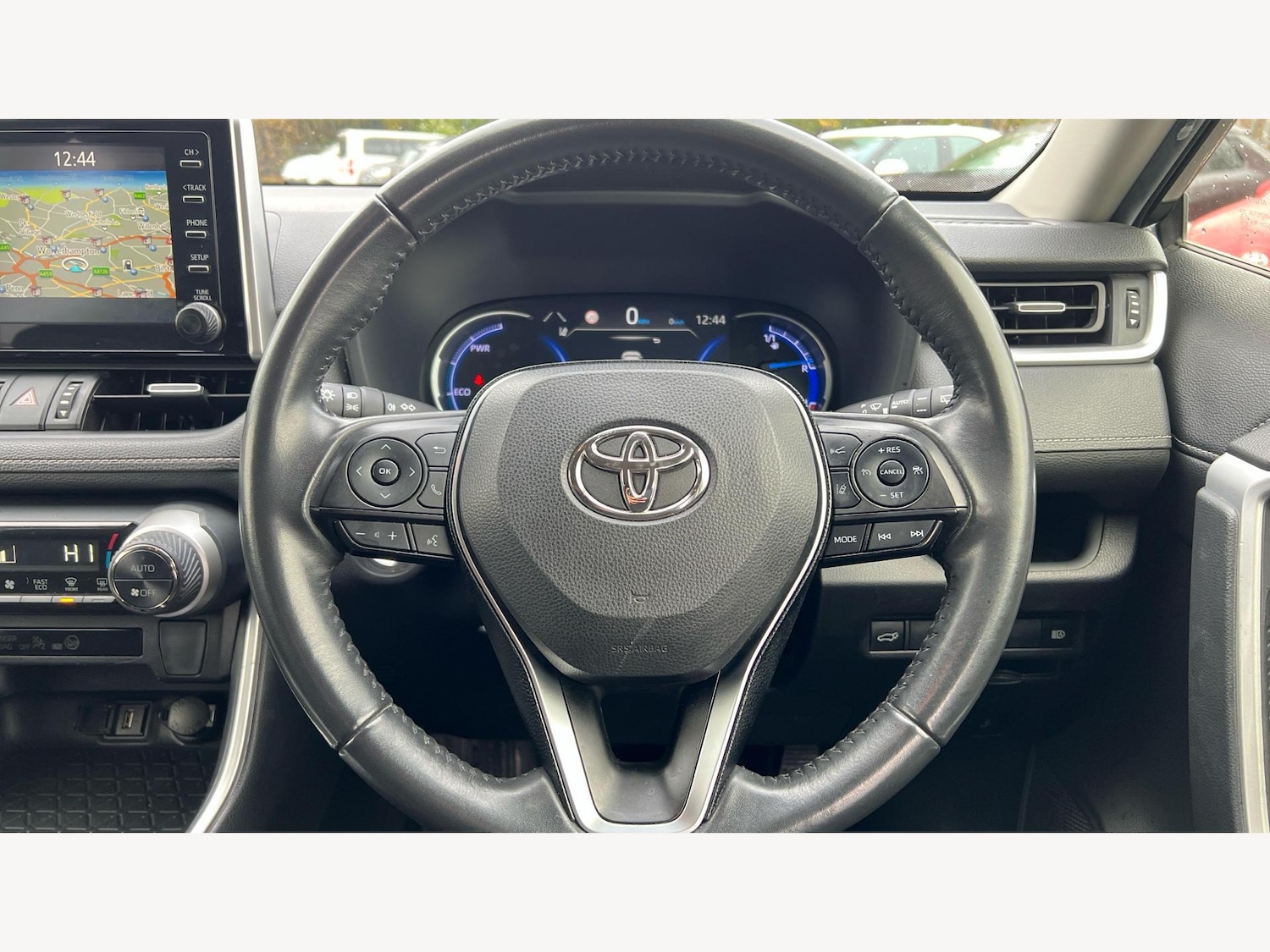 Used Toyota RAV4 2020 for sale - 76765902: Photo 10