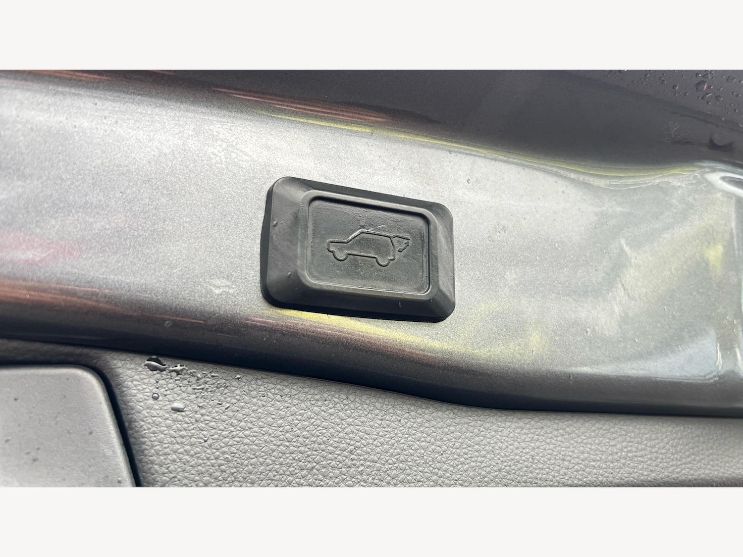 Used Toyota RAV4 2020 for sale - 76765902: Photo 27