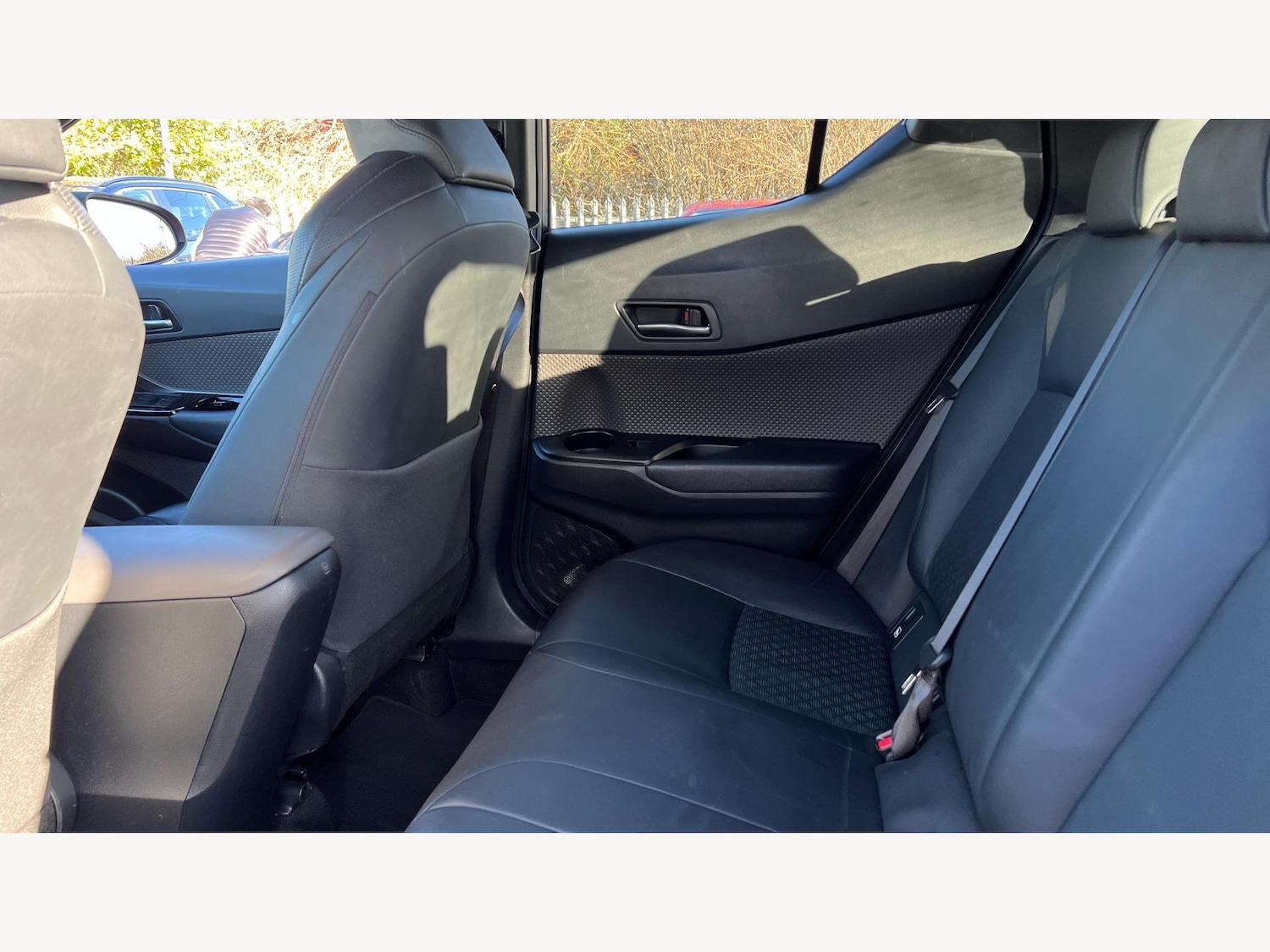 Used Toyota C-HR 2020 for sale - 76801994: Photo 15