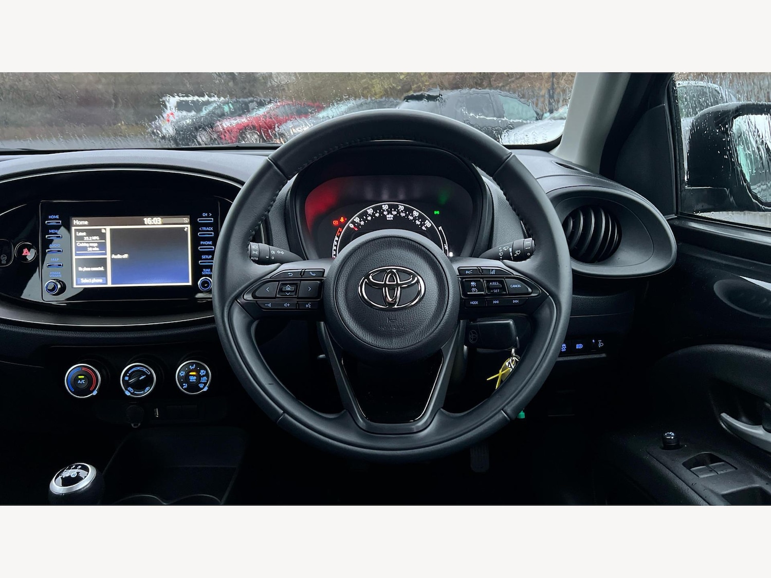 Used Toyota Aygo X 2022 for sale - 77238284: Photo 8