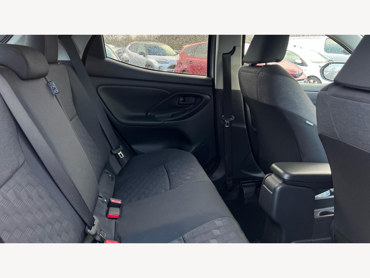 Used Toyota Yaris for sale - 77191512: Photo 14