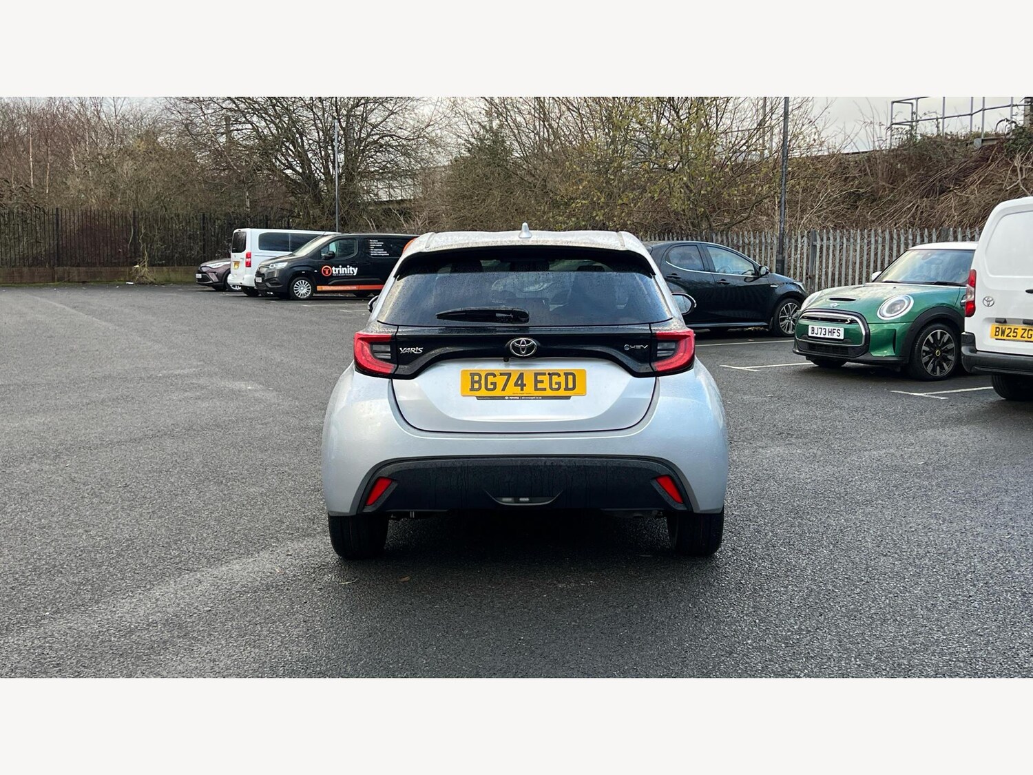 Used Toyota Yaris for sale - 77191512: Photo 21